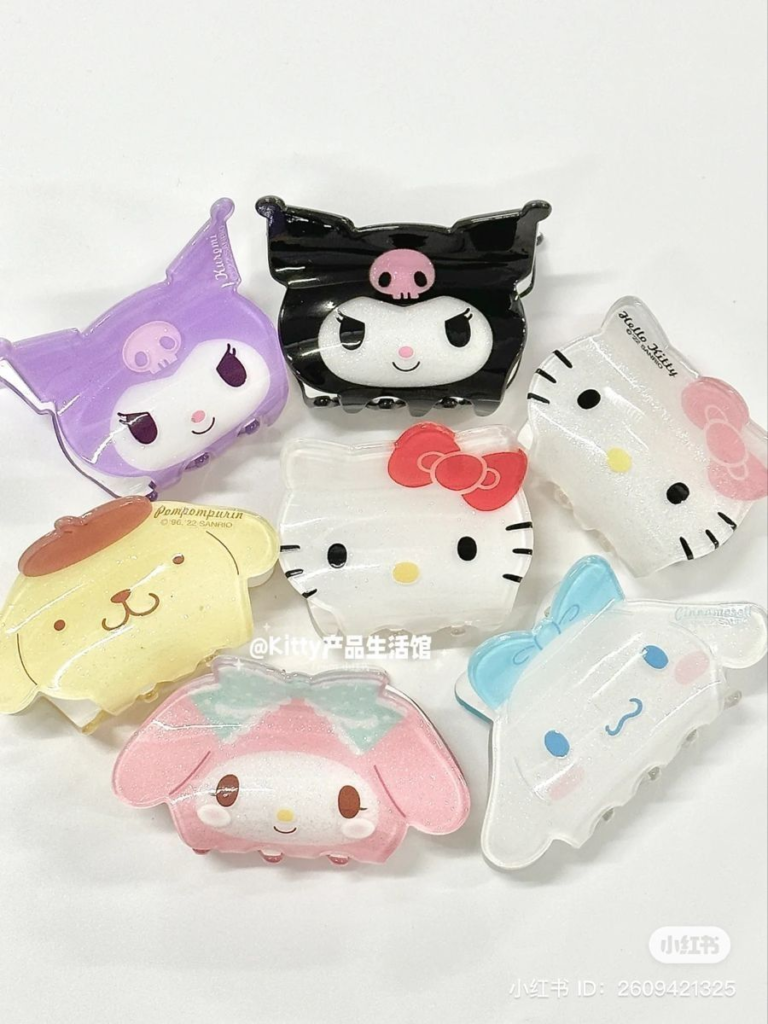 Phụ kiện quà tặng đẹp và ý nghĩa tại Gift & Heart