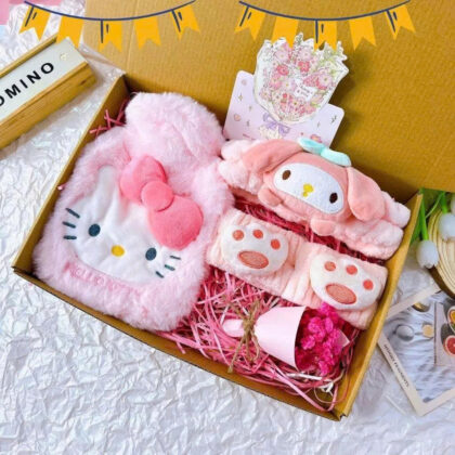 Set Hello Kitty Coziness – Sự Ấm Áp Và Đáng Yêu